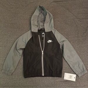 Nike Boys' Windrunner Jacket Black Size 4T Casual Outdoor Wear